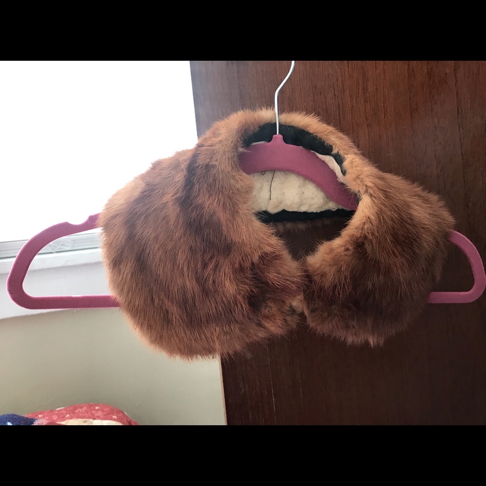 Vintage, real fur collar